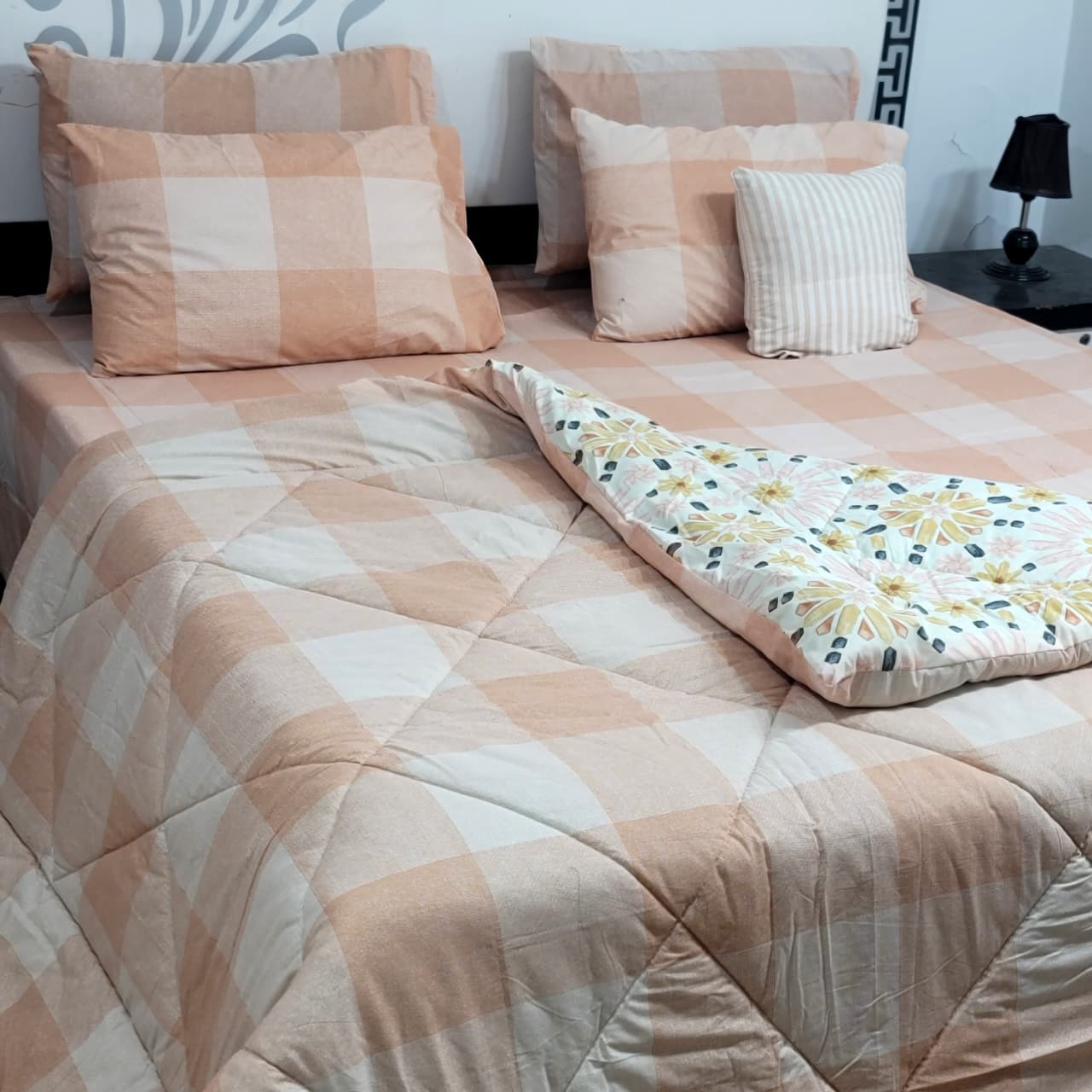 Luxury Pure Cotton Printed 7 Pcs Vicky Razai Set – King Size Bedding Collection