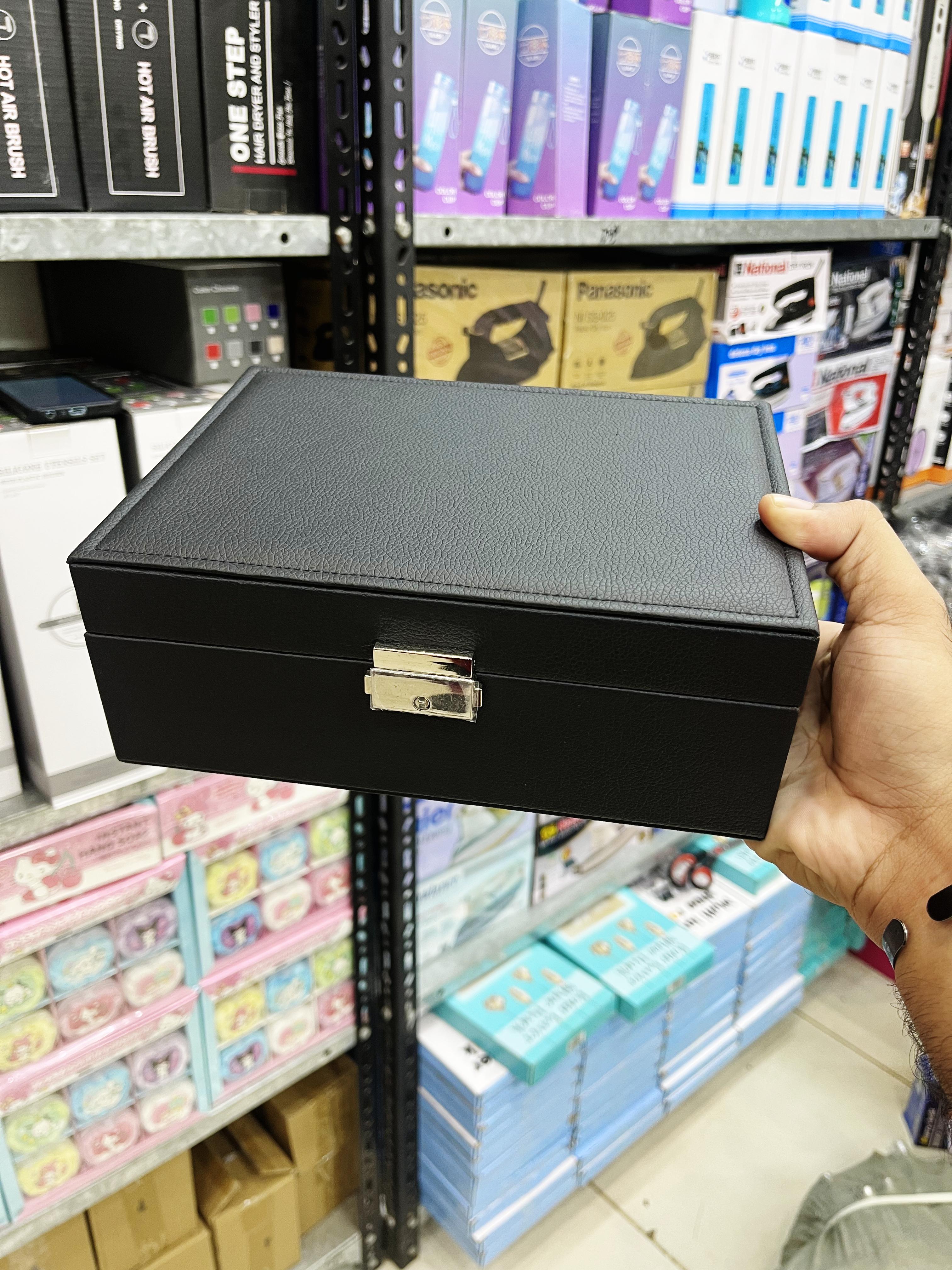 Elegant PU Leather Jewelry Storage Box with Mirror