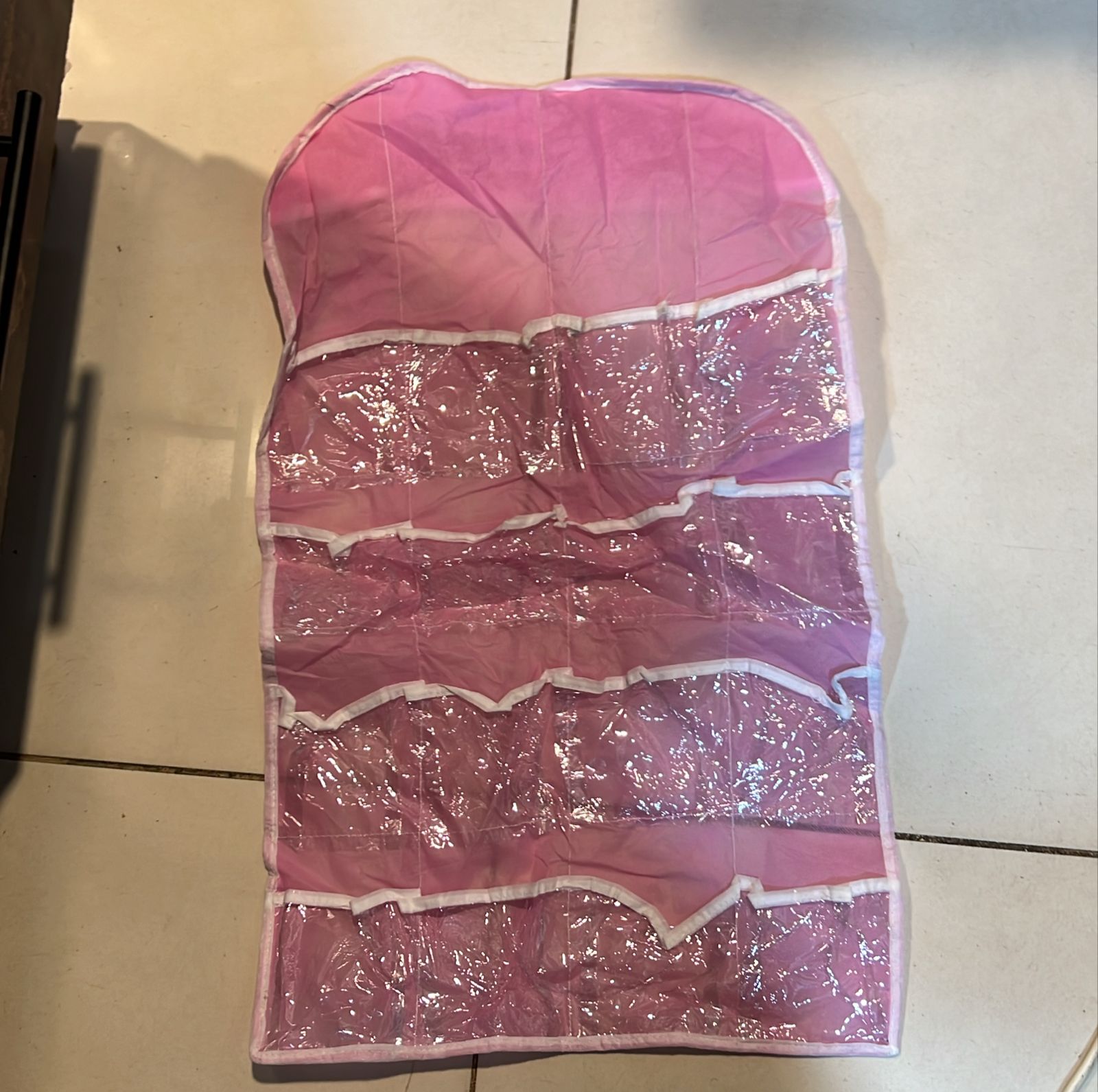 16-Pocket Hanging Organizer for Clothes, Shoes,Accessories.