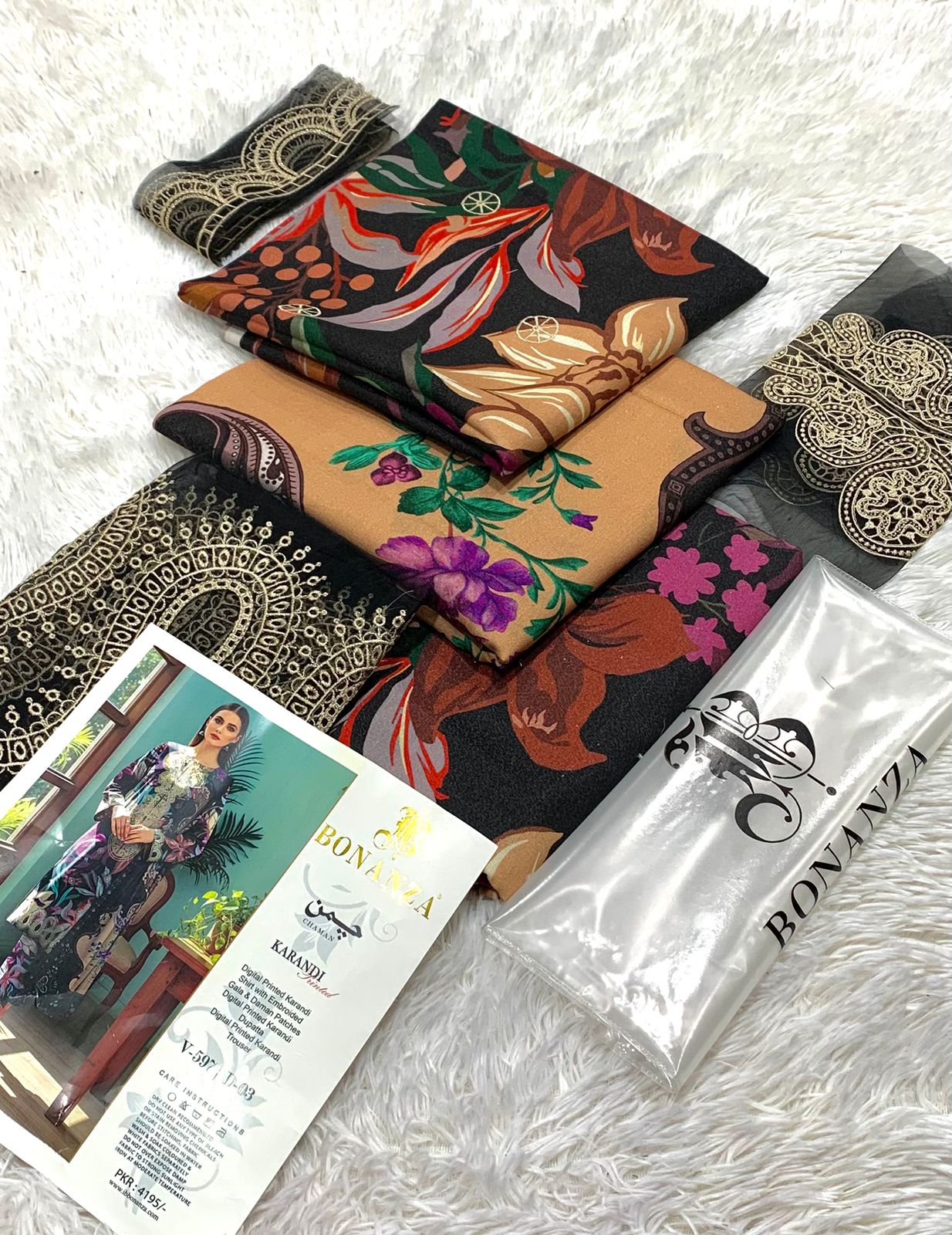 Women’s premium Karandi embroidered 3-piece suit – luxury winter collection outfit, unstitched fabric with fine embroidery for festive wear