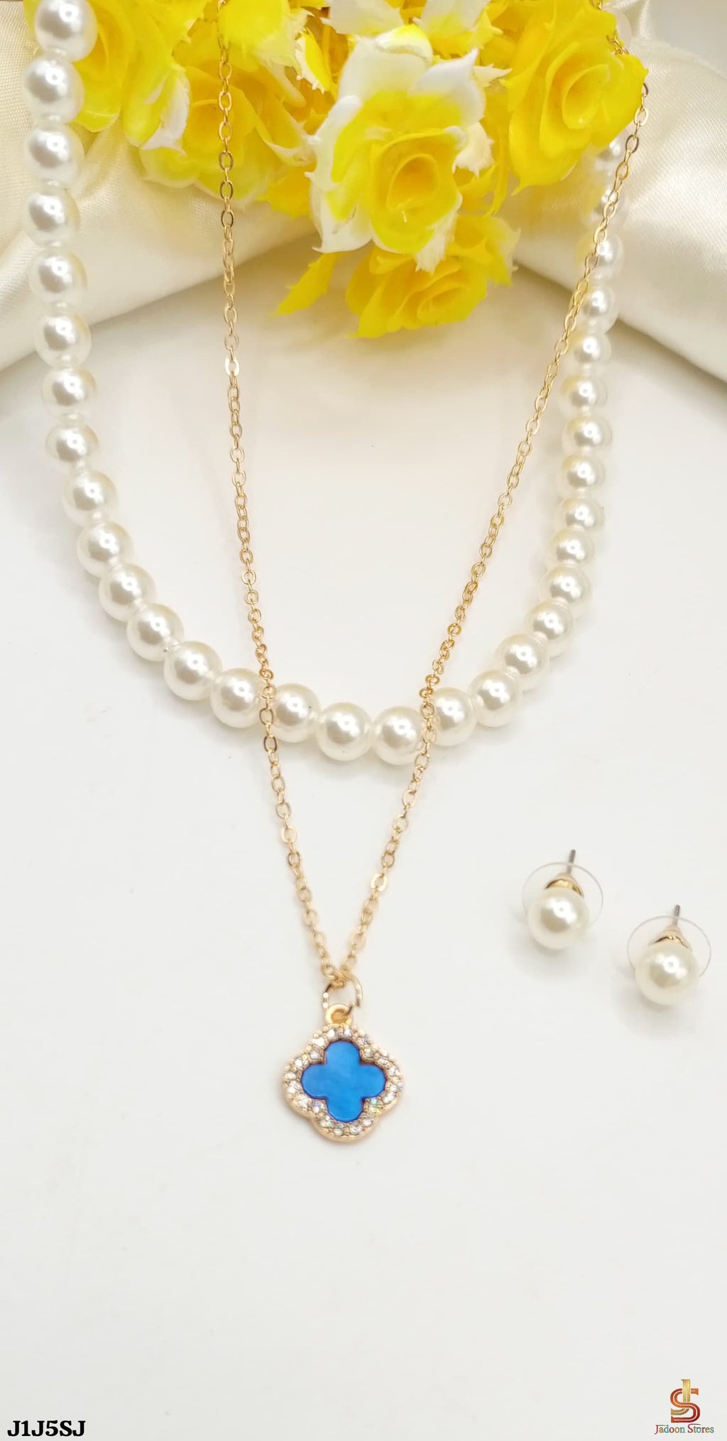 Elegant Zircon Clover Necklace with Pearl Mala & Stud Earrings