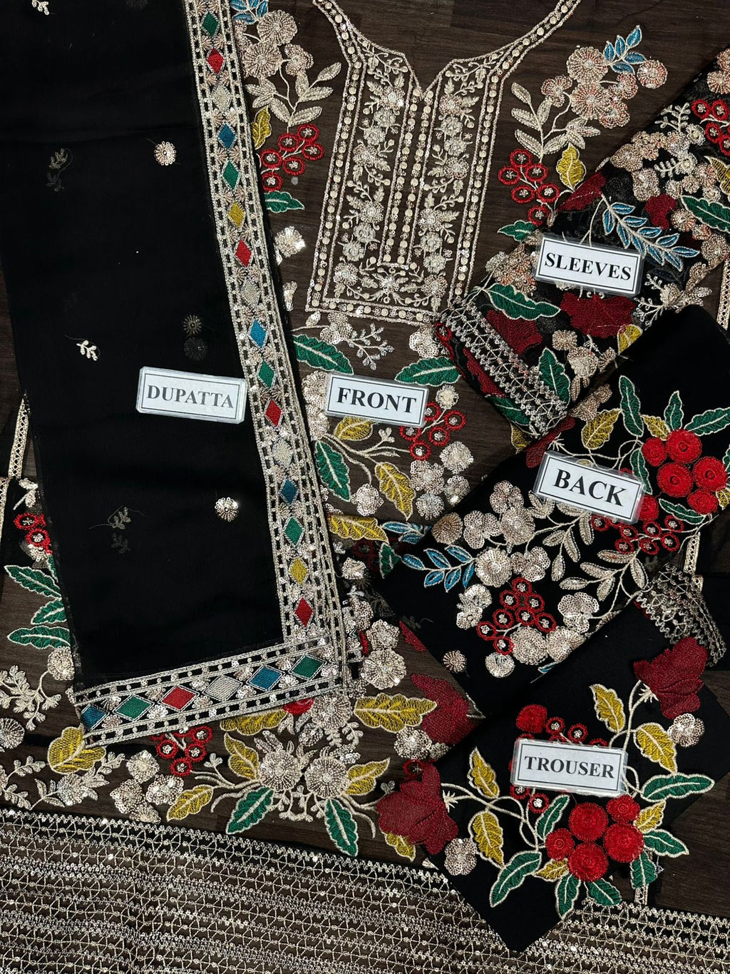 Elegant Embroidered Chiffon 3Pc Unstitched Suit with Malai Trouser & Dupatta