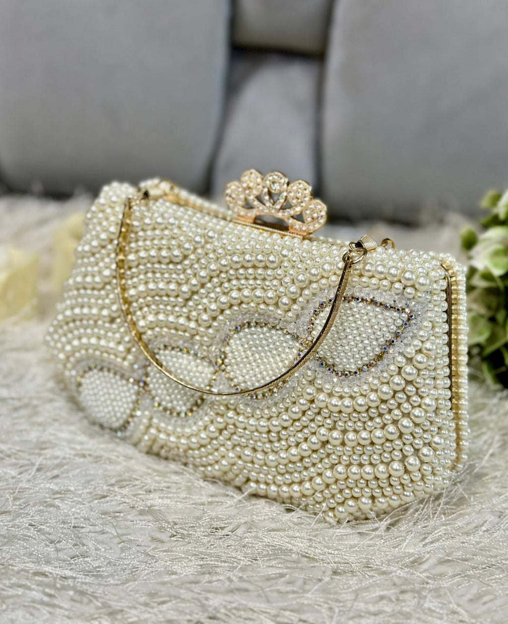 Elegant Pearl Embellished Fancy Hand Clutch