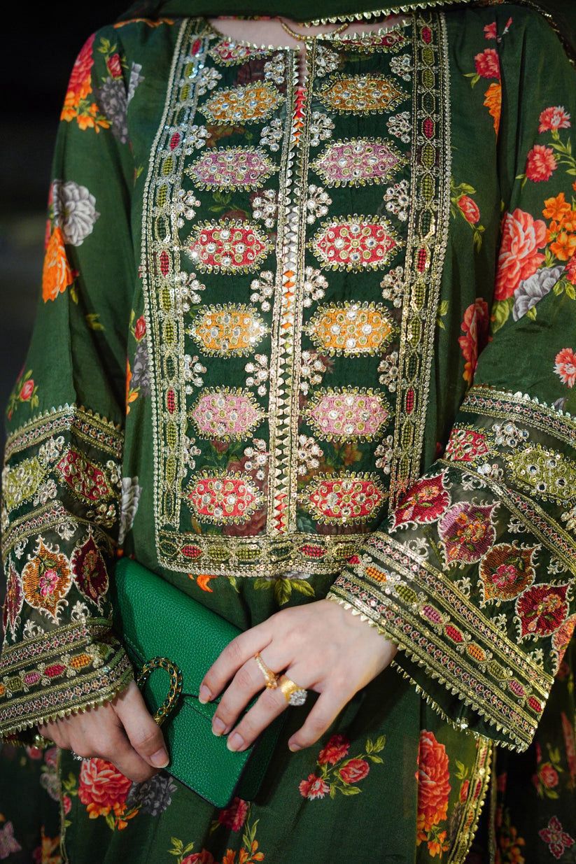 Pure silk 3-piece unstitched suit with heavy embroidery and 4-side lace dupatta – luxury women’s wear Pakistan 2025