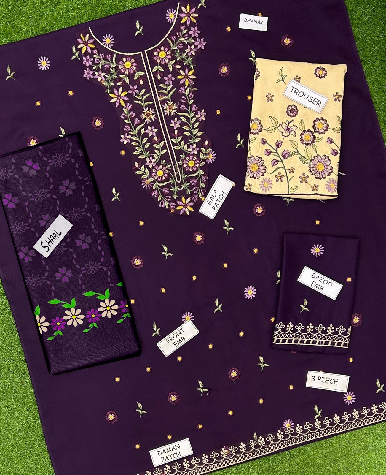 Luxury Dhank Embroidered 3Pc Unstitched Suit with Digital Print Shawl