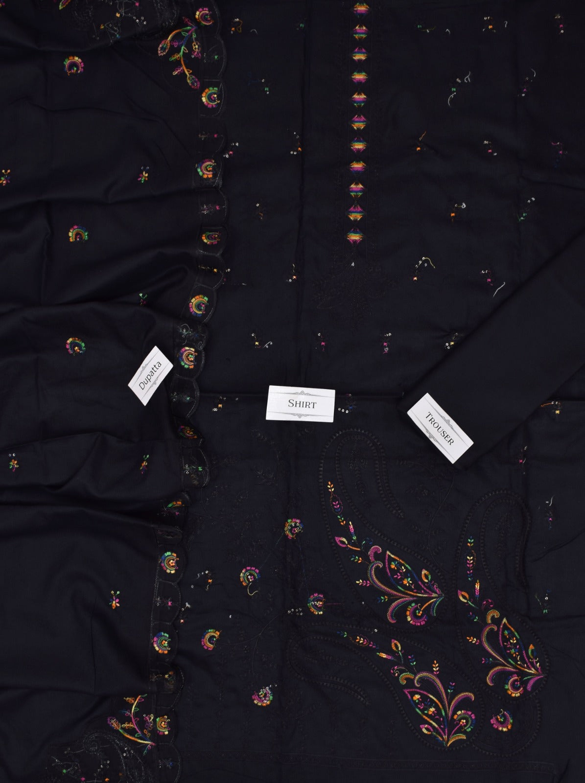 Luxury Embroidered Dhanak 3pc Suit with Boring Daman & Fancy Cutwork Dupatta – Heavy Winter Collection 2025