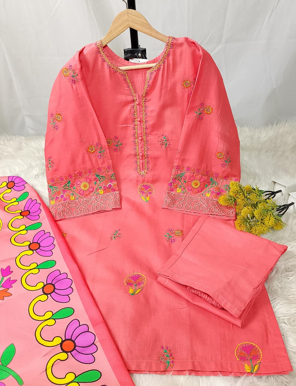 Premium Embroidered Khaddar 3PC Winter Collection – Wool Dupatta Set 2025