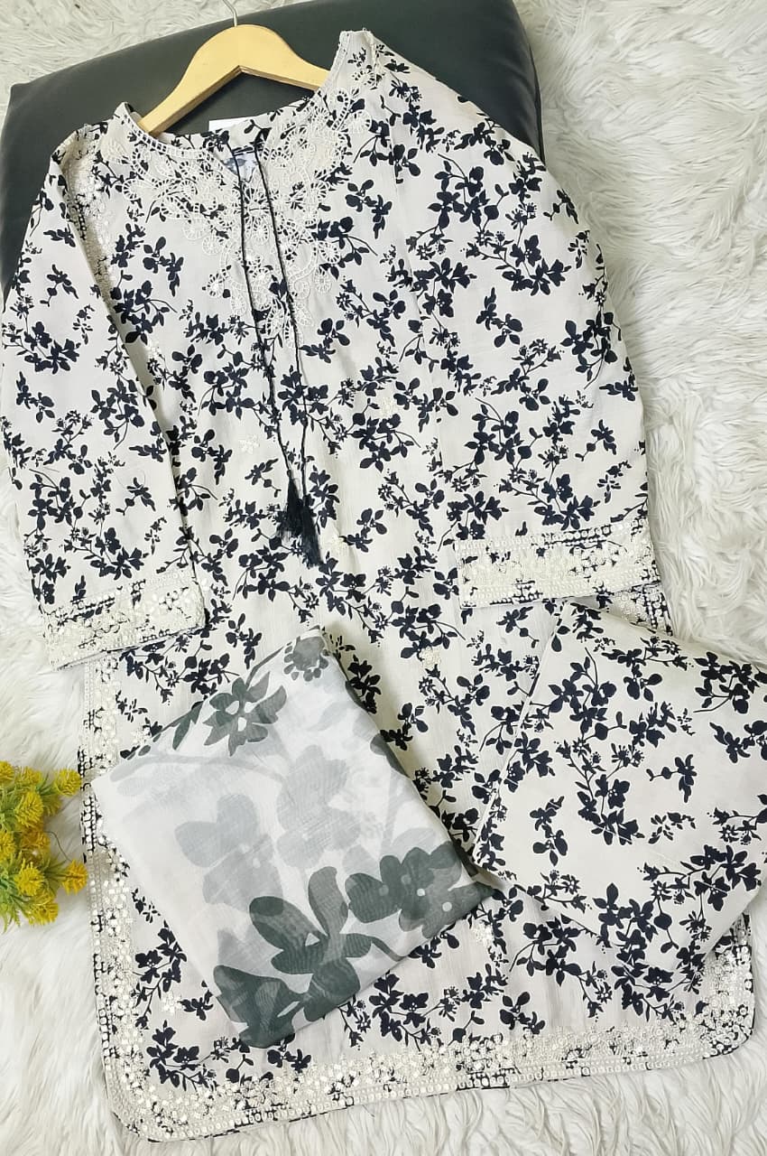 Khaddar printed and embroidered 3-piece stitched winter suit with monar digital print dupatta and full-size trouser – women’s winter collection