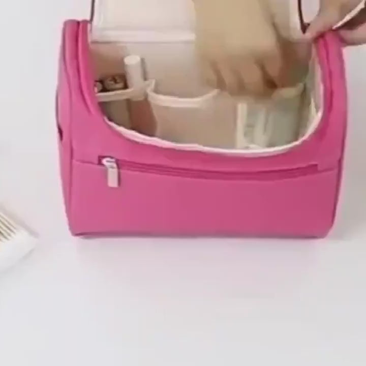 Large Capacity Cosmetic Travel Bag – Stylish & Spacious Makeup Organizer (Green)